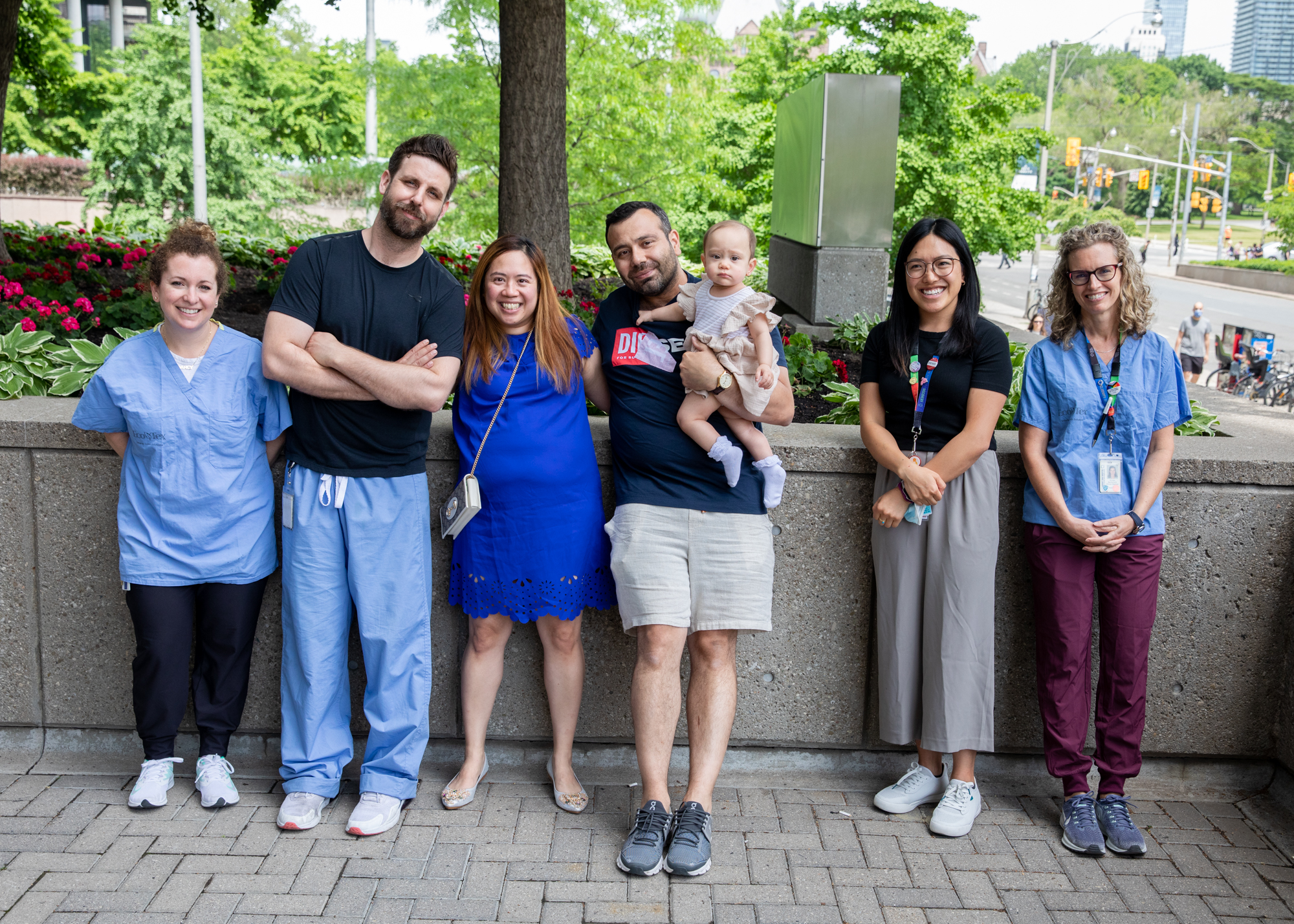 Janice reunites with members of her care team at Mount Sinai