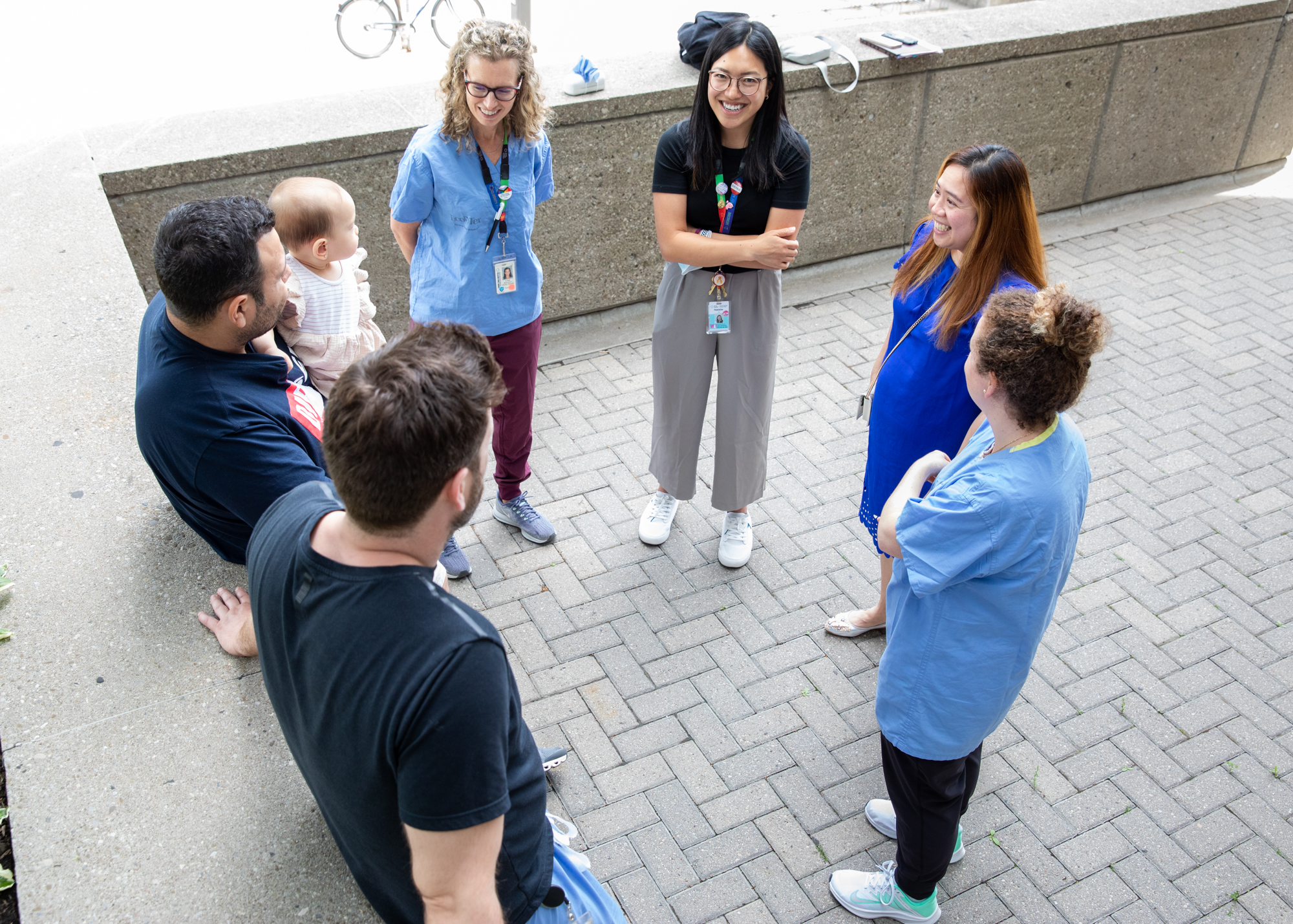 Janice reunites with members of her care team at Mount Sinai