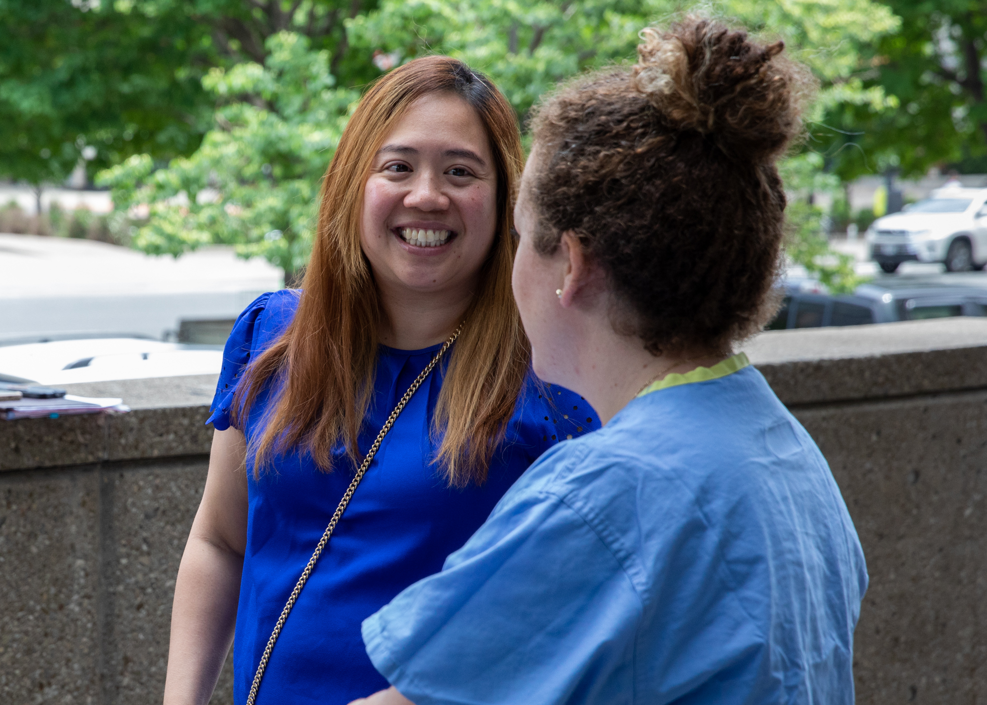 Janice reunites with members of her care team at Mount Sinai