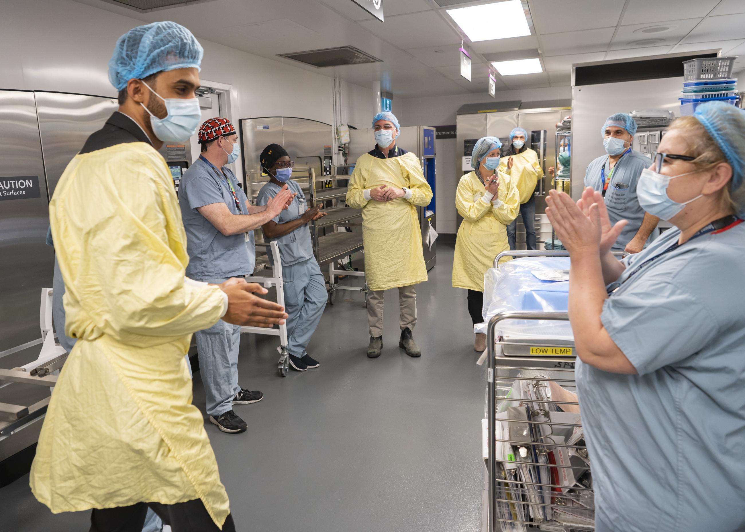 Sinai Health nurses clapping